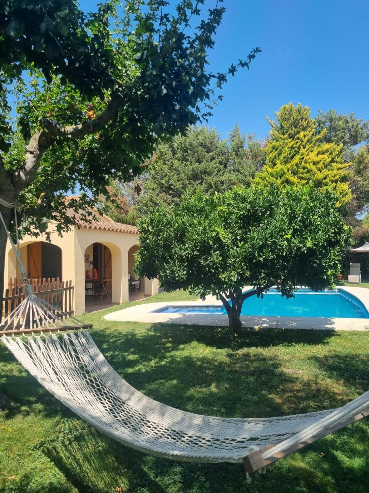 Apartment With Private Pool And Garden San Martín Sarroca Exteriér fotografie